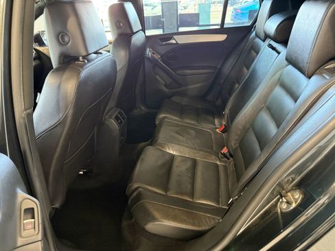 Used 2012 Volkswagen GTI 4-Door image 10