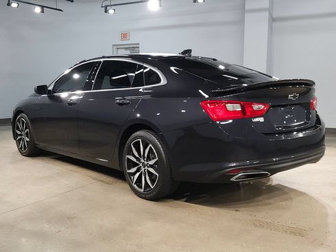 Used 2022 Chevrolet Malibu RS FWD image 5