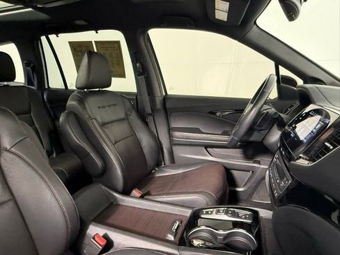 Used 2022 Honda Pilot Black Edition image 62