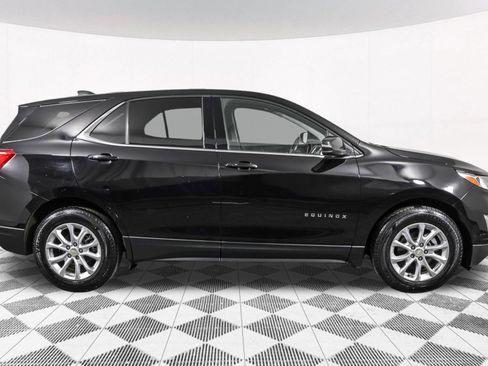 Used 2018 Chevrolet Equinox LT FWD image 13