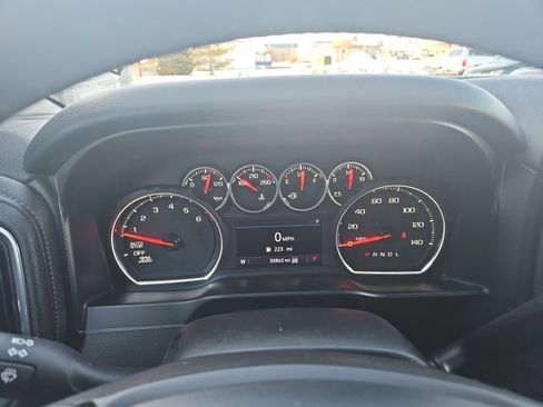 Used 2019 Chevrolet Silverado 1500 LT w/ All-Star Edition image 13