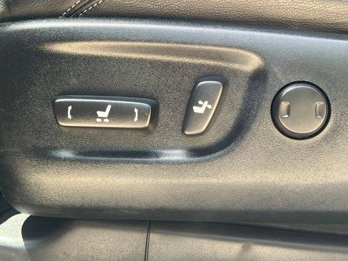 Used 2020 Toyota 4Runner Limited RWD image 28