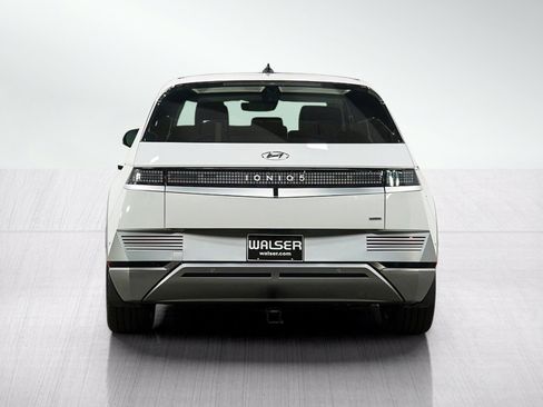 Used 2024 Hyundai Ioniq 5 Limited AWD/4WD image 4