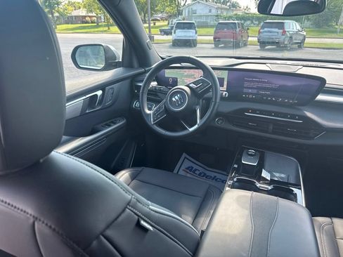 Used 2026 Buick Enclave Preferred FWD image 16