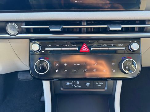 New 2026 Hyundai Tucson Limited AWD/4WD image 24