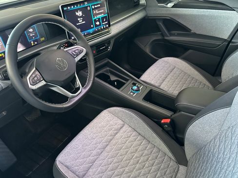 New 2025 Volkswagen Tiguan S image 8