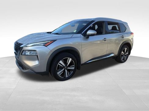 Used 2021 Nissan Rogue SL FWD image 3