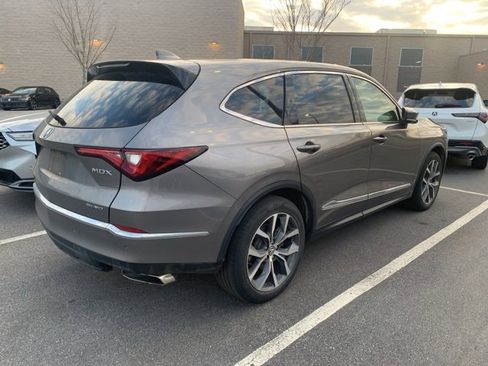 Used 2023 Acura MDX SH-AWD w/ Technology Package image 5