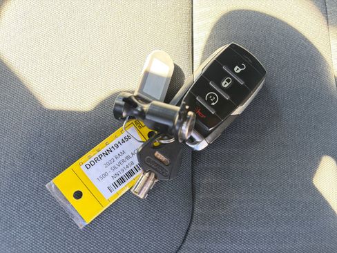Used 2022 RAM 1500 Big Horn AWD/4WD image 33