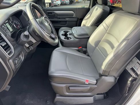 Used 2024 RAM 2500 Tradesman image 12