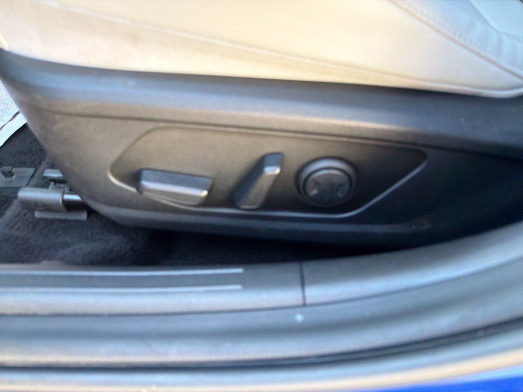 Used 2024 Hyundai Elantra Limited FWD image 22