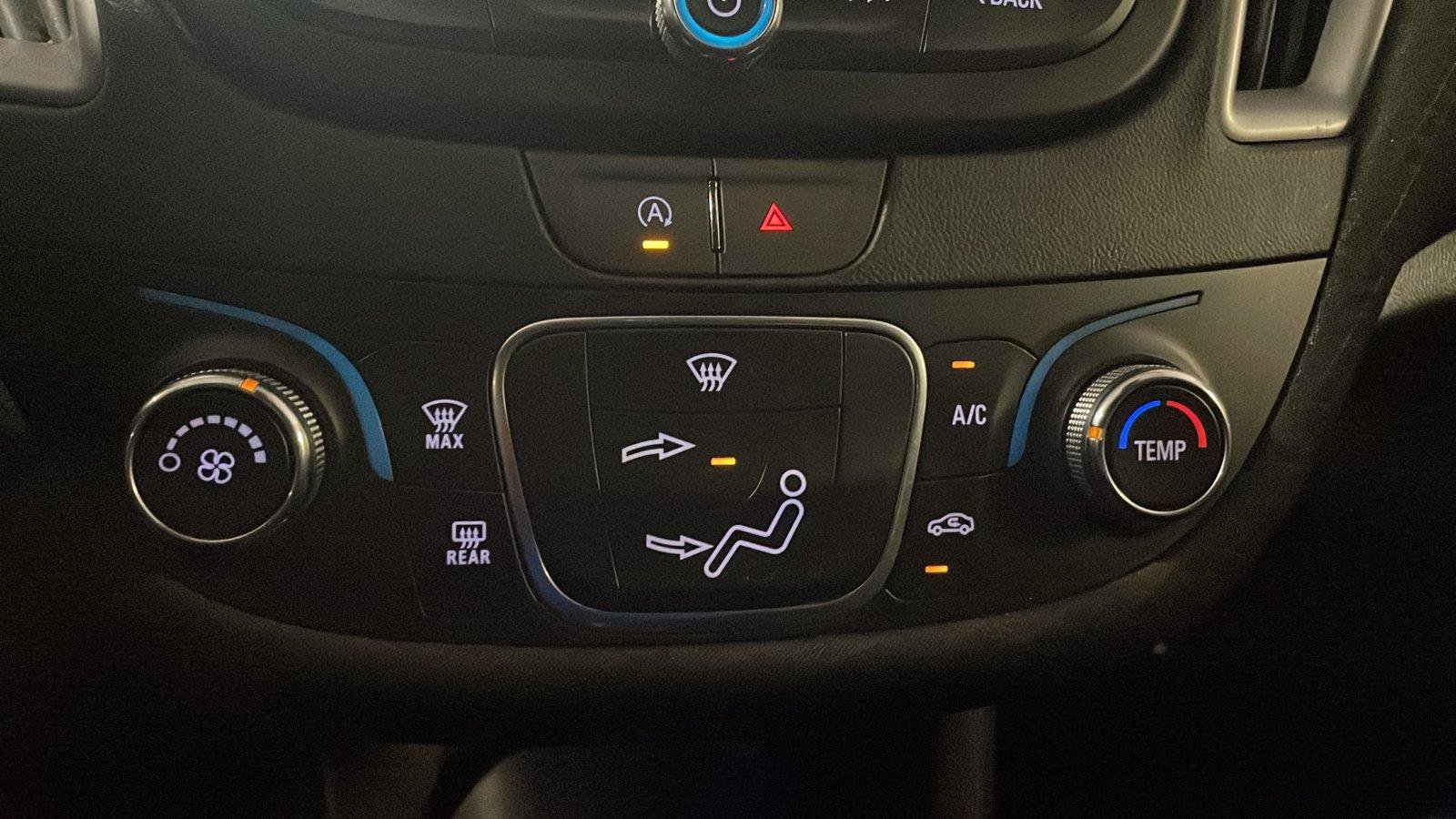 Used 2023 Chevrolet Malibu LS FWD image 18