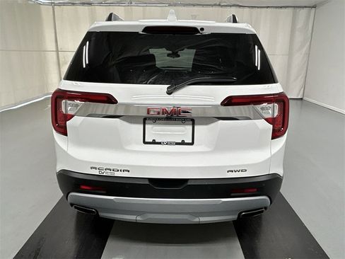 Certified 2023 GMC Acadia SLE w/ Driver Convenience Package image 23