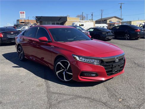 Used 2019 Honda Accord Sport image 3