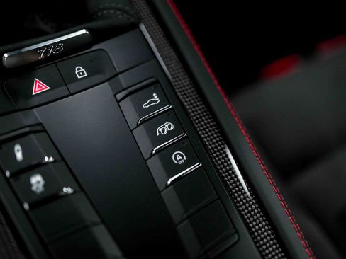 Used 2024 Porsche 718 Cayman GTS RWD image 71