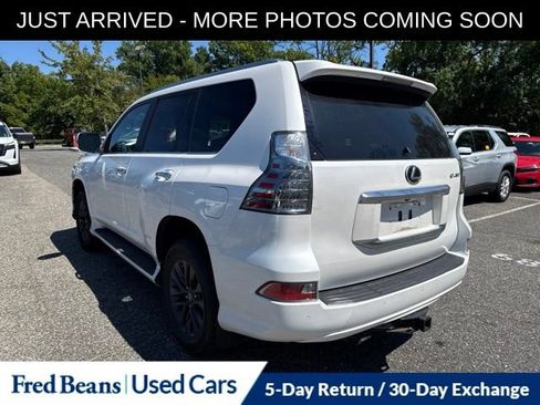 Used 2023 Lexus GX 460 Premium w/ Premium Package AWD/4WD image 9