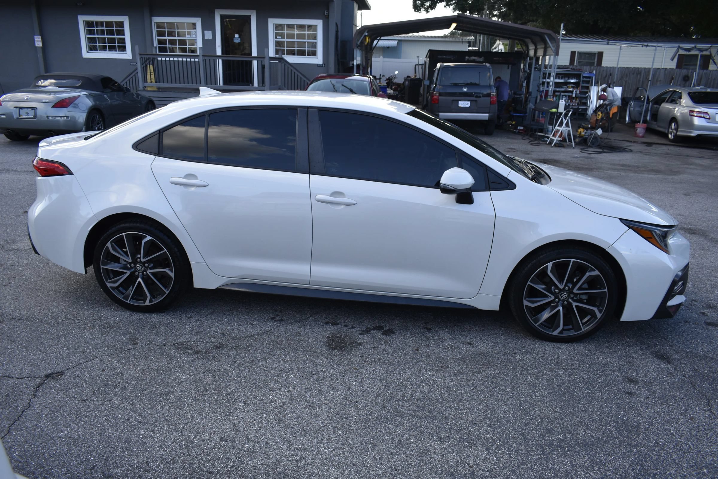 Used 2020 Toyota Corolla SE FWD image 8