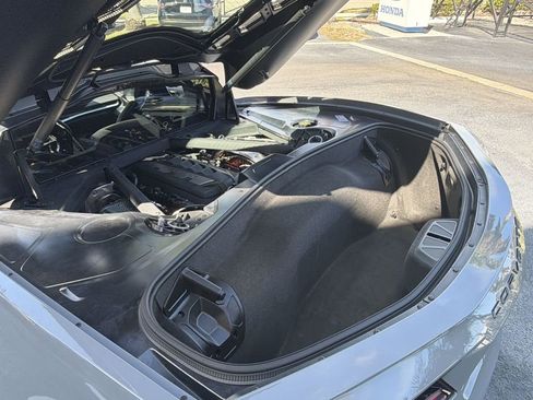 Used 2024 Chevrolet Corvette Stingray Preferred Cpe w/ 2LT image 25