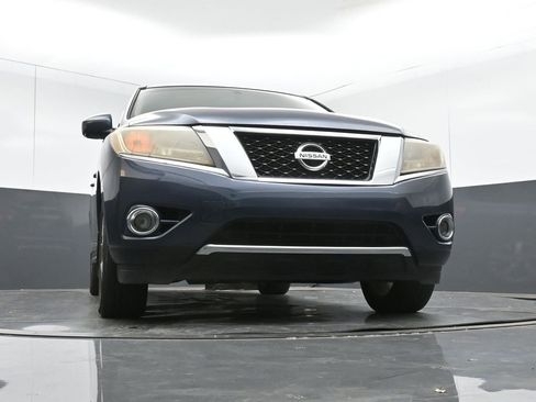 Used 2014 Nissan Pathfinder Platinum w/ Platinum Premium Package image 44