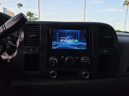 Used 2008 Chevrolet Silverado 2500 W/T AWD/4WD image 12