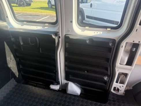 Used 2025 Chevrolet Express 2500 w/ Driver Convenience Package RWD image 36