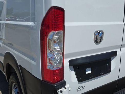 Used 2023 RAM ProMaster 2500 FWD image 29