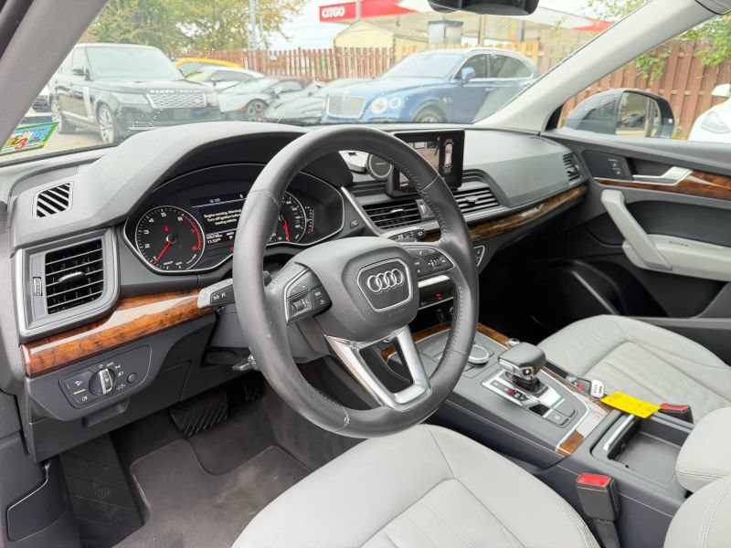 Used 2018 Audi Q5 2.0T Premium Plus AWD/4WD image 13
