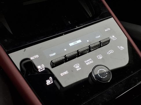 Used 2024 Porsche Cayenne Turbo GT image 13