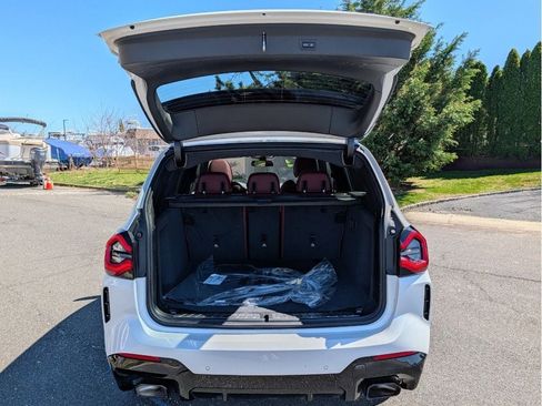 Used 2024 BMW X3 xDrive30i w/ M Sport Edition image 7