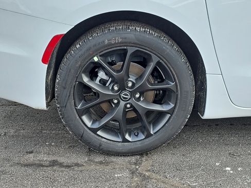 New 2026 Chrysler Pacifica Limited w/ S Appearance Package image 62