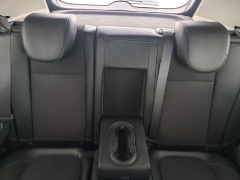 Used 2022 Buick Encore Preferred w/ Safety Package image 16