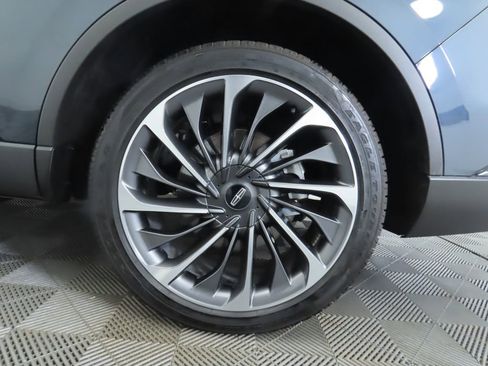 Used 2022 Lincoln Aviator Reserve w/ Equipment Group 201A image 32