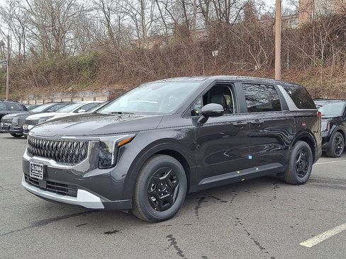 New 2026 Kia Carnival image 2