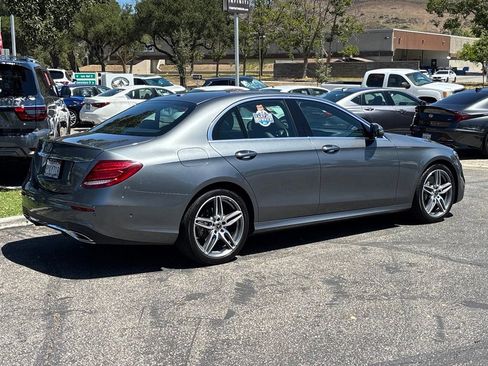 Used 2019 Mercedes-Benz E 300 image 3