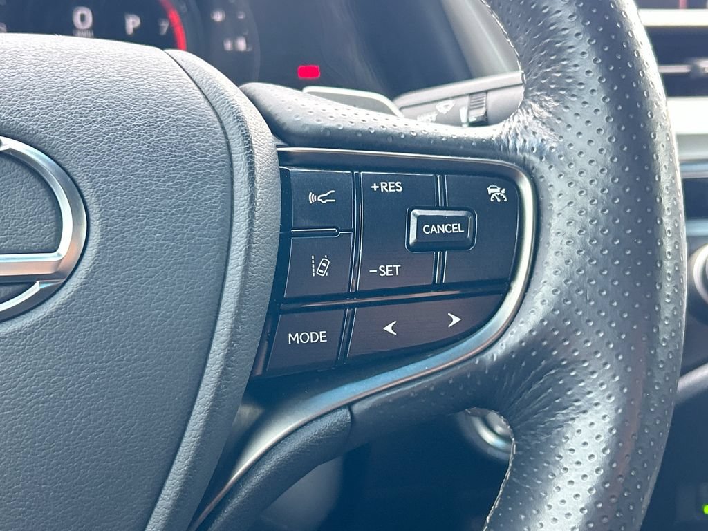 Used 2021 Lexus ES 350 F Sport w/ Accessory Package 2 FWD image 21