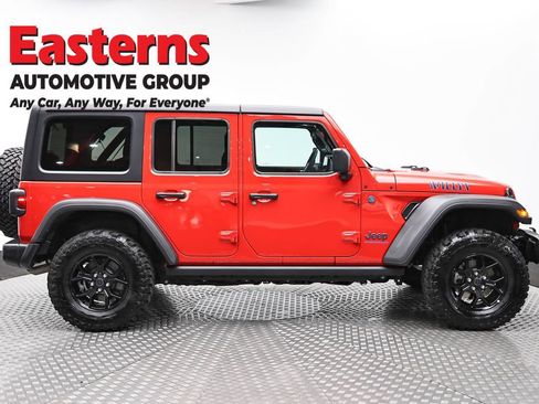 Used 2025 Jeep Wrangler Unlimited Sport S 4xe AWD/4WD image 4