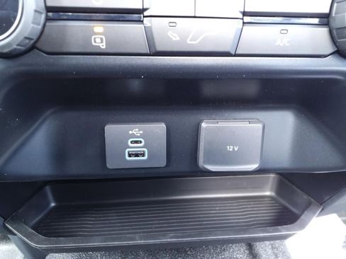 New 2024 Ford F550 4x4 Regular Cab Super Duty image 19