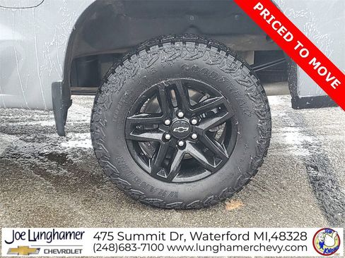 Certified 2024 Chevrolet Silverado 1500 LT Trail Boss w/ Convenience Package II image 33