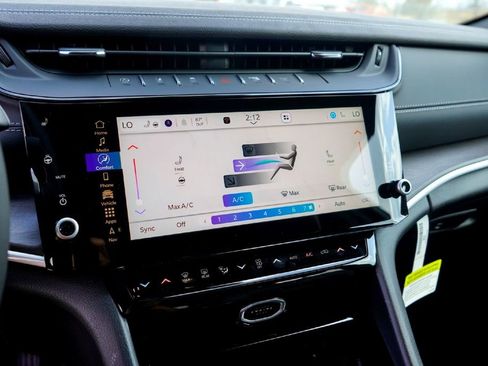 New 2026 Jeep Grand Cherokee Altitude RWD image 17