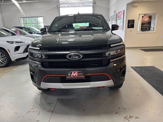 Used 2022 Ford Expedition Timberline video 2