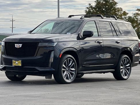 Used 2023 Cadillac Escalade Sport image 8