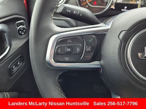 Used 2023 Jeep Gladiator Overland image 26