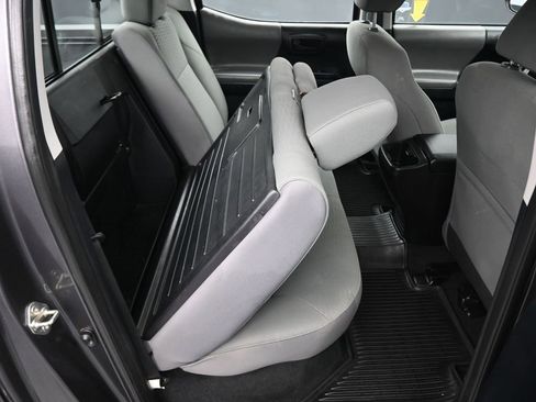 Used 2016 Toyota Tacoma SR w/ SR Convenience Package RWD image 35
