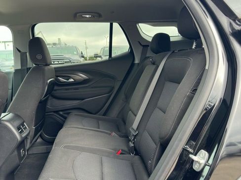Used 2022 GMC Terrain SLE w/ Driver Convenience Package image 14