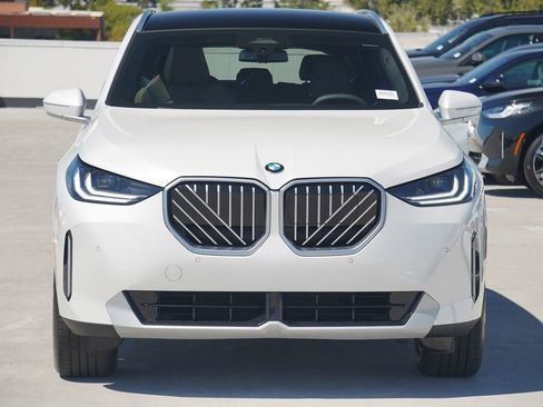 Used 2026 BMW X3 xDrive30i w/ Convenience Package AWD/4WD image 2