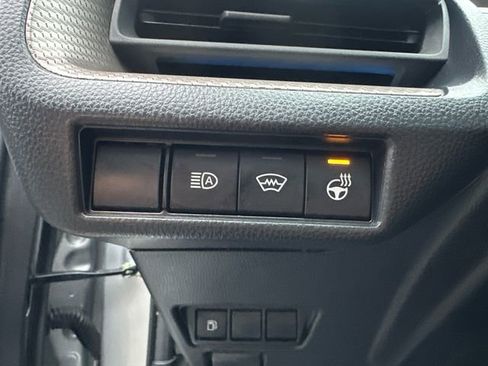 Used 2024 Toyota Prius XLE AWD/4WD image 29