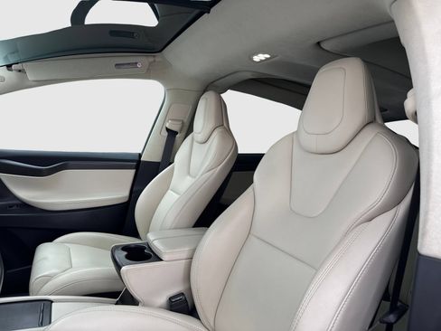 Used 2018 Tesla Model X 100D AWD/4WD image 24