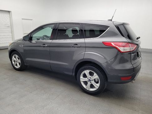 Used 2016 Ford Escape SE image 3