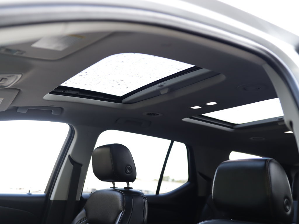 Used 2018 Chevrolet Traverse Premier w/ Redline Edition FWD image 25