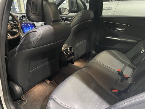 Used 2022 Mercedes-Benz C 300 Sedan image 5